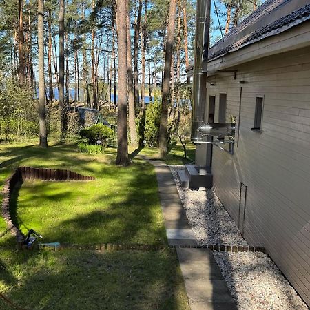 River Bank Vacation Home Jūrkalne 외부 사진