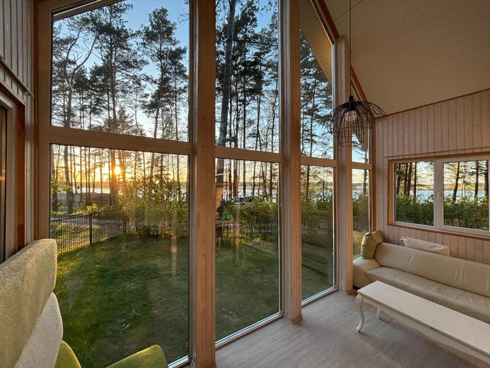 River Bank Vacation Home Jūrkalne 외부 사진